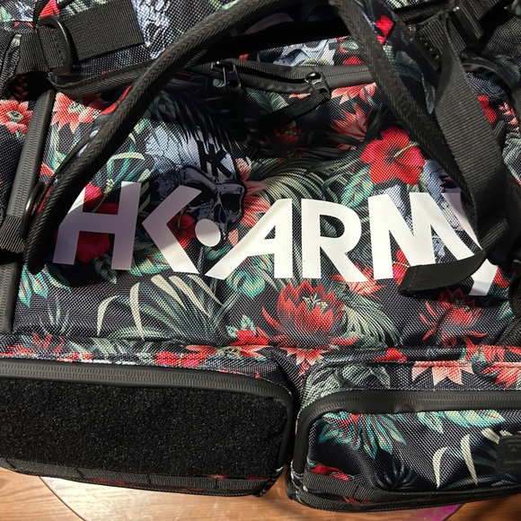 HK Army Floral Print Gear Duffel Bag – Sport & Travel Carry Bag
